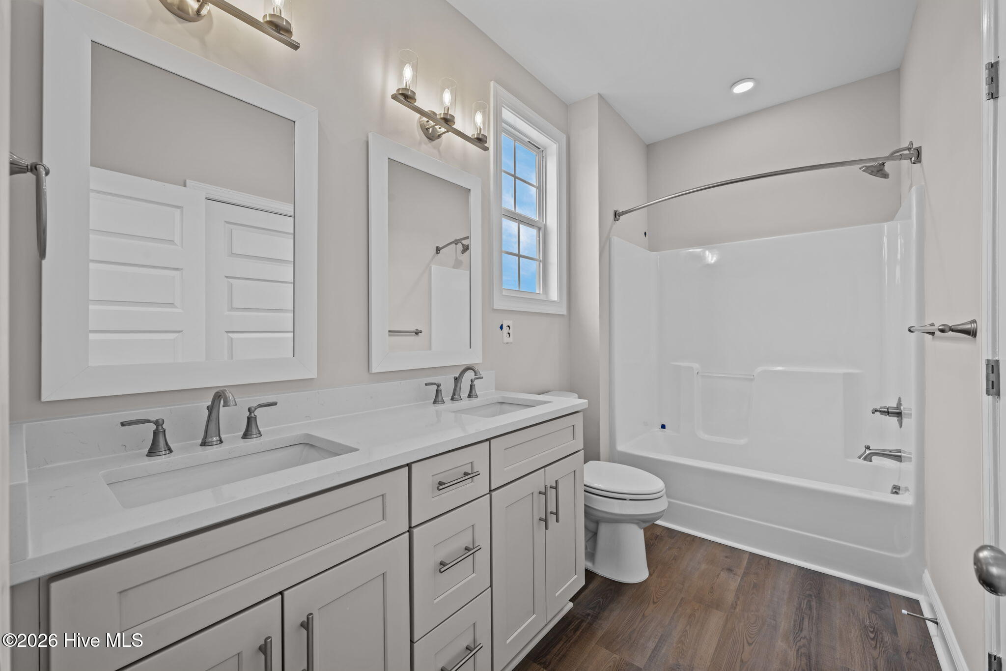 2014 Brighton Drive Property Photo 14